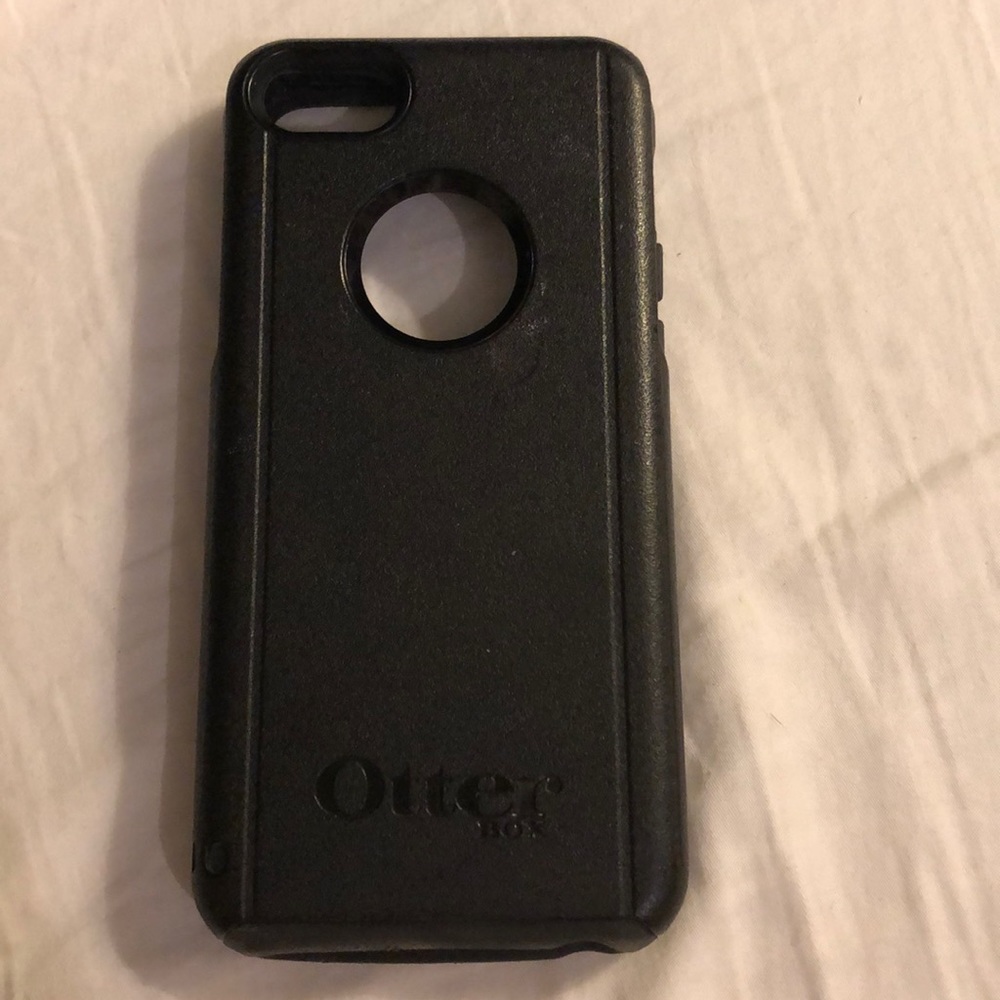 Otterbox black case for iPhone 4/4s